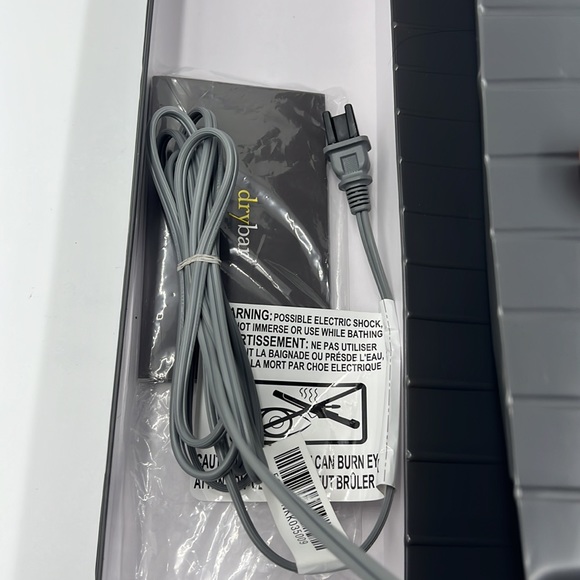 Drybar The Tress Press Open Box Gently used looks like.new with great Value - Picture 3 of 3